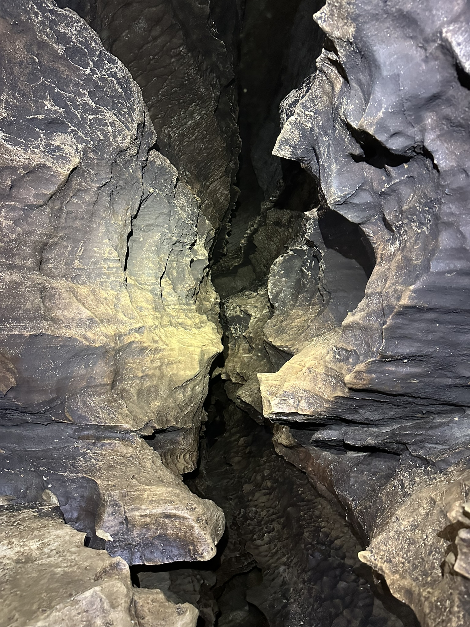 A cave canyon with jagged edges