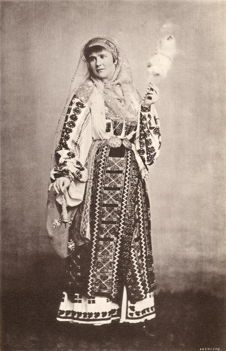 queen Elisabeth of Romania in the national dress.